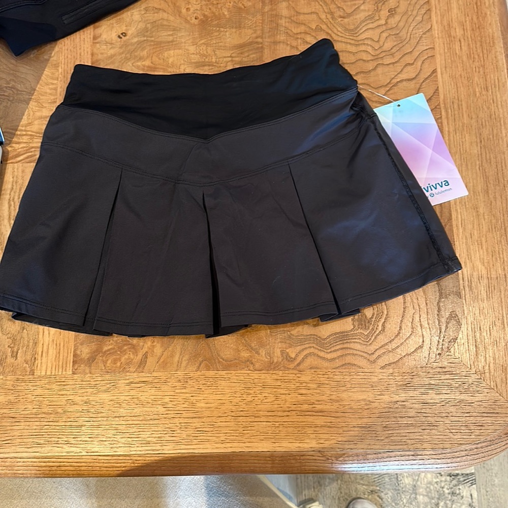 Ivviva “Fast Drill Skirt” size 12 (kids)